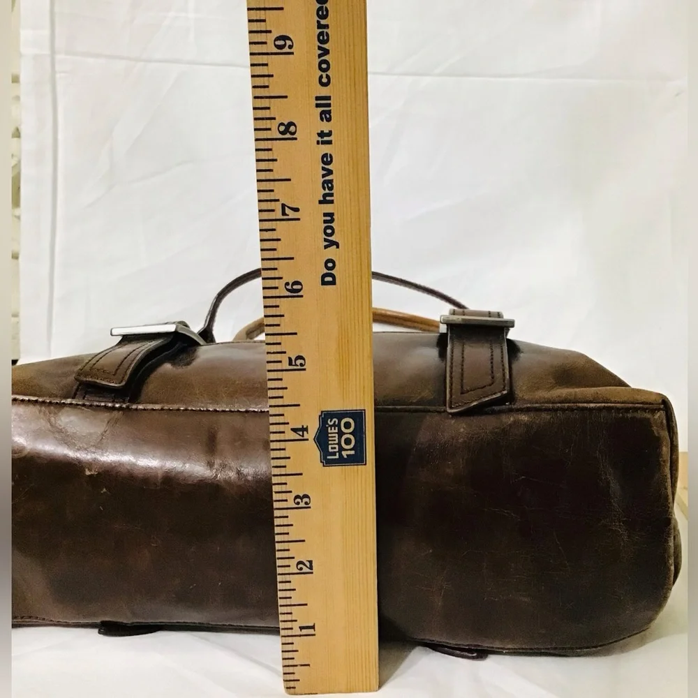 VINTAGE Kenneth Cole Baguette Satchel